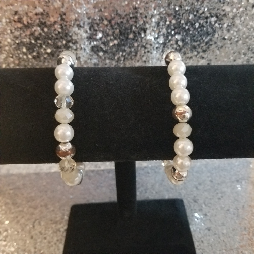 Silver Bead and Pearl Stretch Bracelet Set
